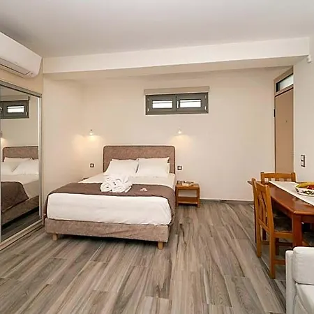 Carlos Mansion Luxury 4* Methoni (Messenia)